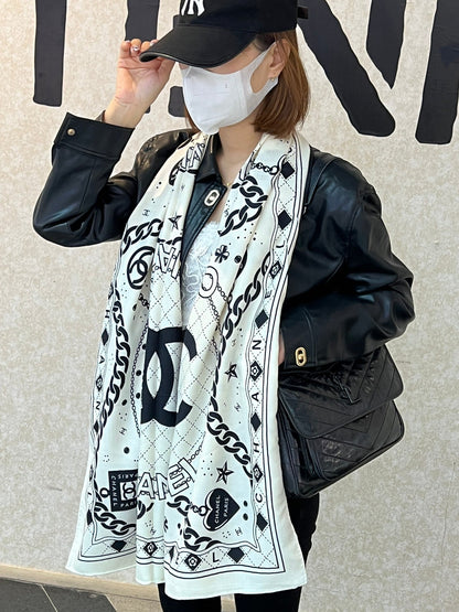 CC Scarf 185 CM White Black Cashmere Silk 418401