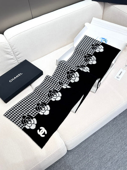 CC Scarf 180 CM In Black Mix White Cashmere Wool  411563