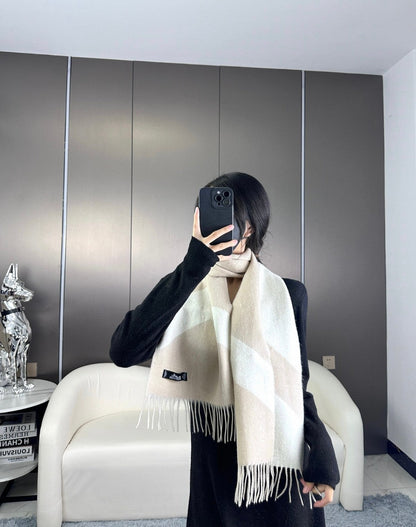 Scarf 190 CM Light Brown Mix White Wool Soft
