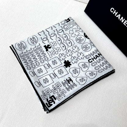 CC Square Scarf 140 CM In White Silk 424550
