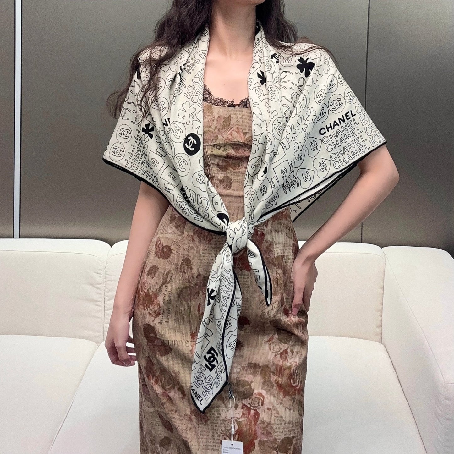 CC Square Scarf 140 CM In White Silk 424550