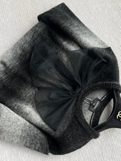 Chanel 25 Bow Round Neck Sweater Black Gray Cashmere 316413