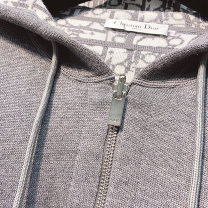 CD 25 Double-Sided Knitted Hooded Jacket 293319
