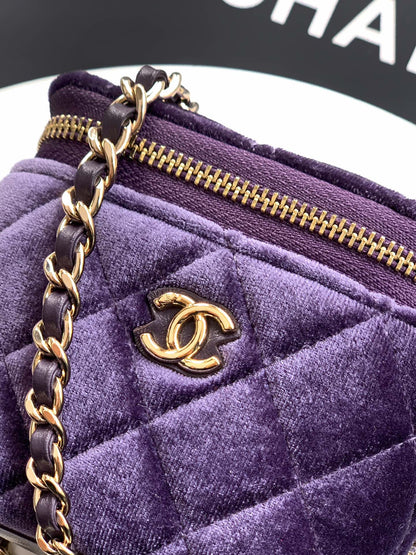 Chane 2026 Vanity Case 11cm Velvet
