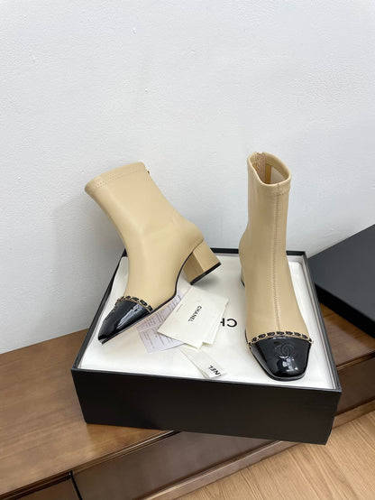 CC Ankle Boots 50mm Beige Chain Lambskin