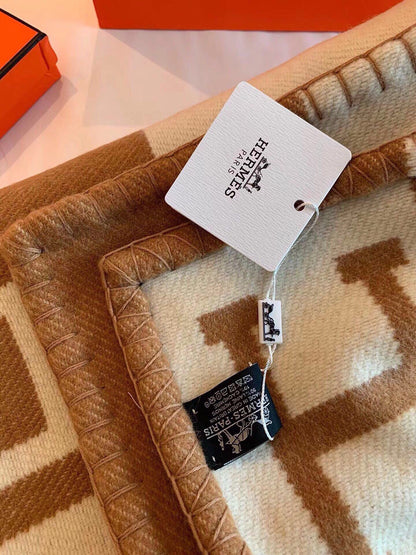 HM Blanket Brown White Wool Cashmere