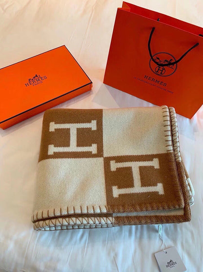 HM Blanket Brown White Wool Cashmere