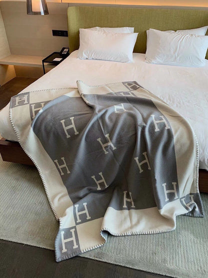 HM Blanket Grey Wool Cashmere