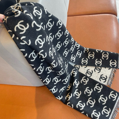 CC Scarf 180 CM In Black Mix White Print Logo Cashmere And Wool 413631