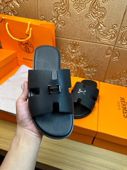 HM IZMIR H-BUCKLE SANDAL BLACK CALFSKIN