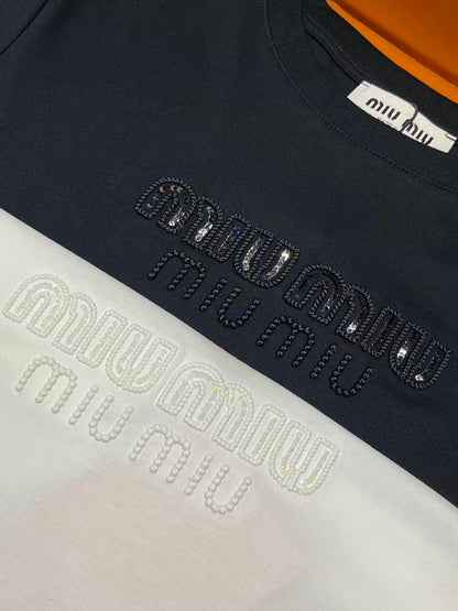 Miumiu 2026 Short-sleeved T-shirt With 3D Embroidered Logo White Black Cotton