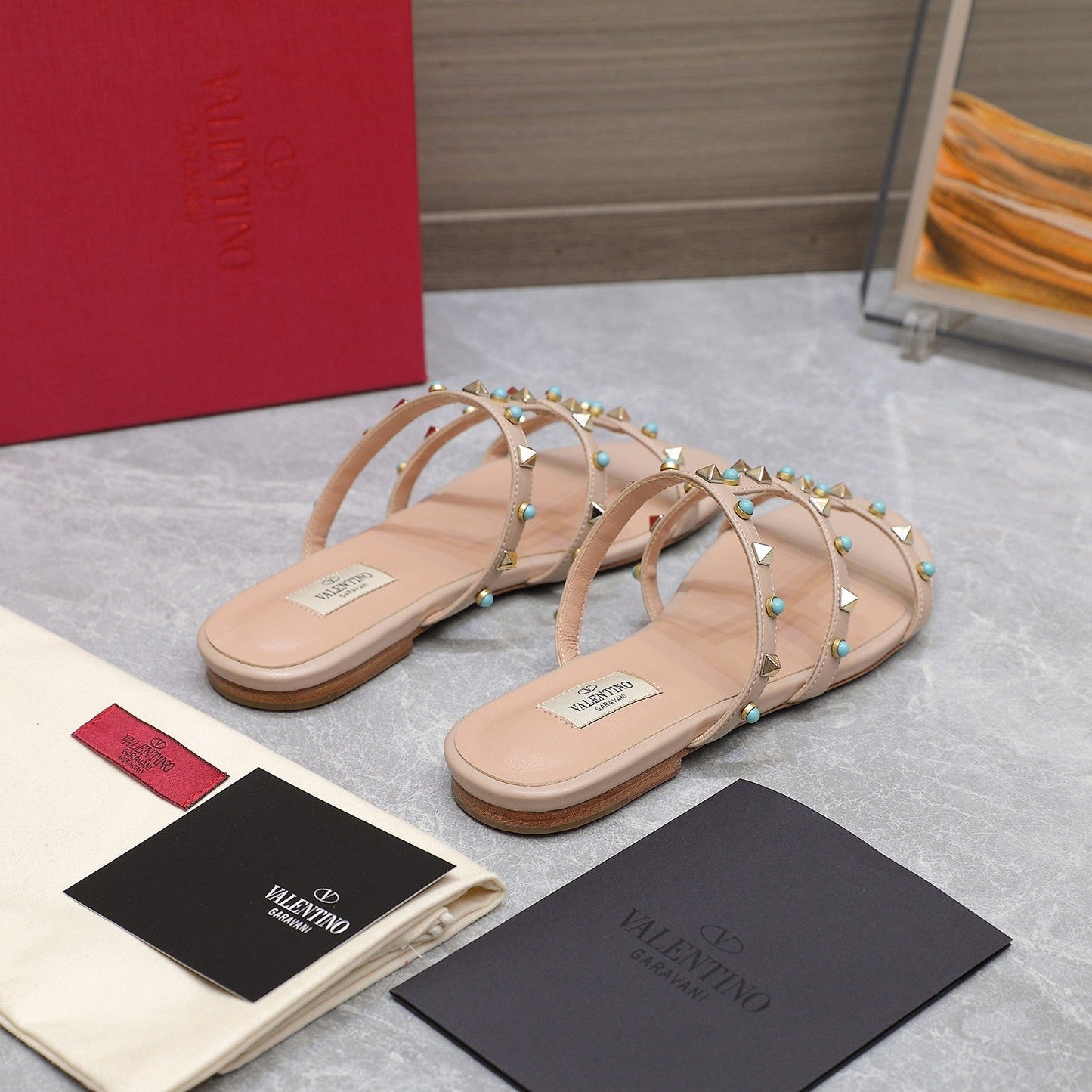 VT 25 Rockstud leather slides Nude Sheepskin 289662