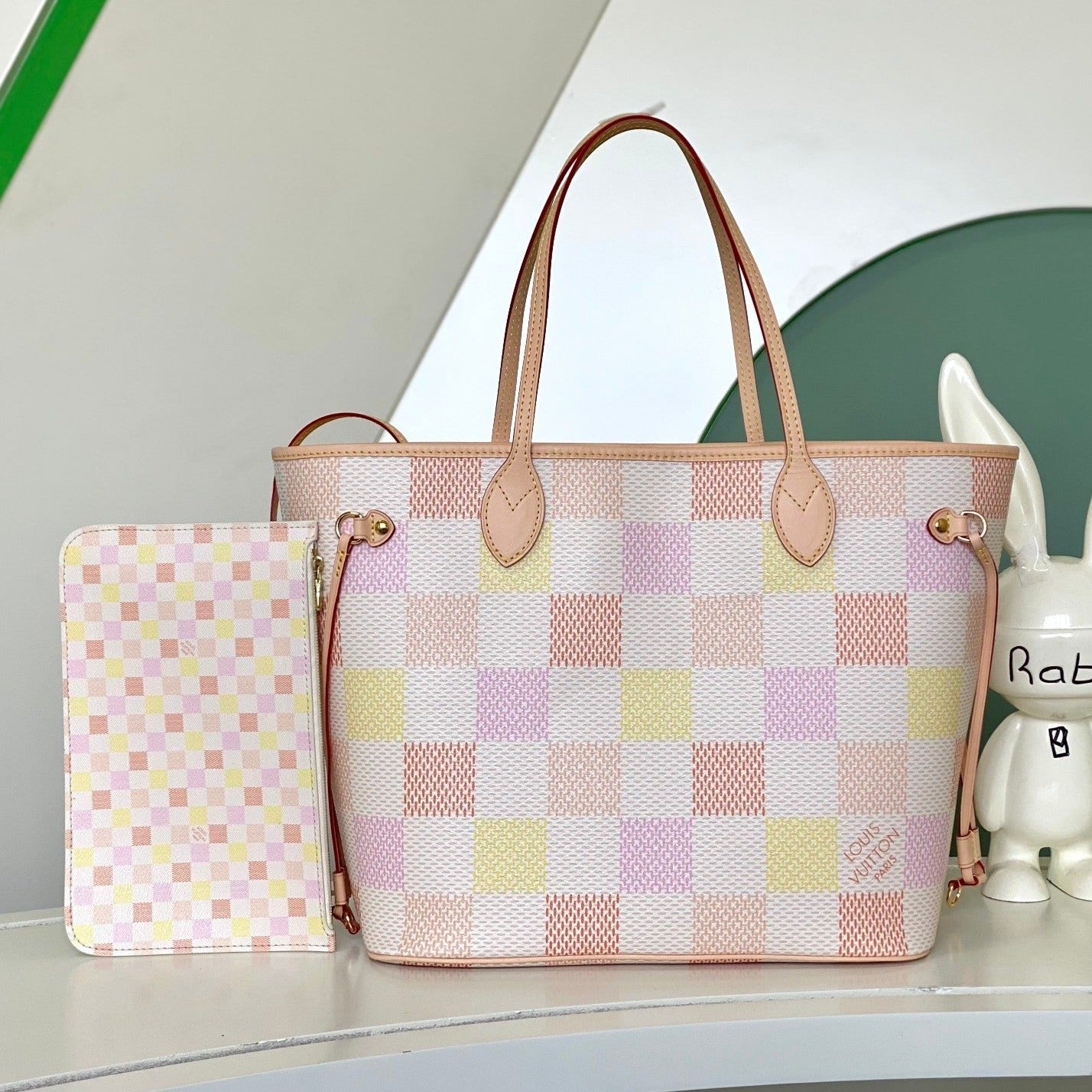 Tote bags