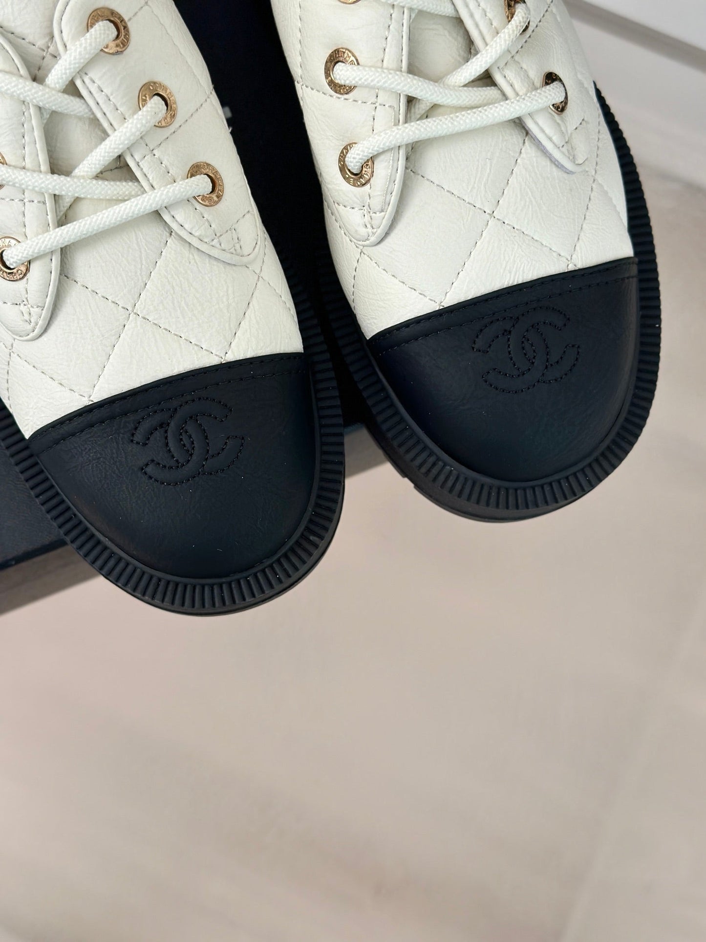 CC Classic Sneaker 50mm White Quilted Wrinkled Calfskin