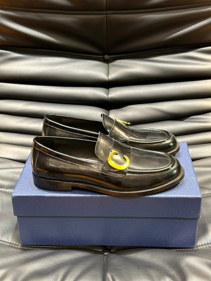 CD EXPLORER C-LETTER LOAFER BLACK CALFSKIN