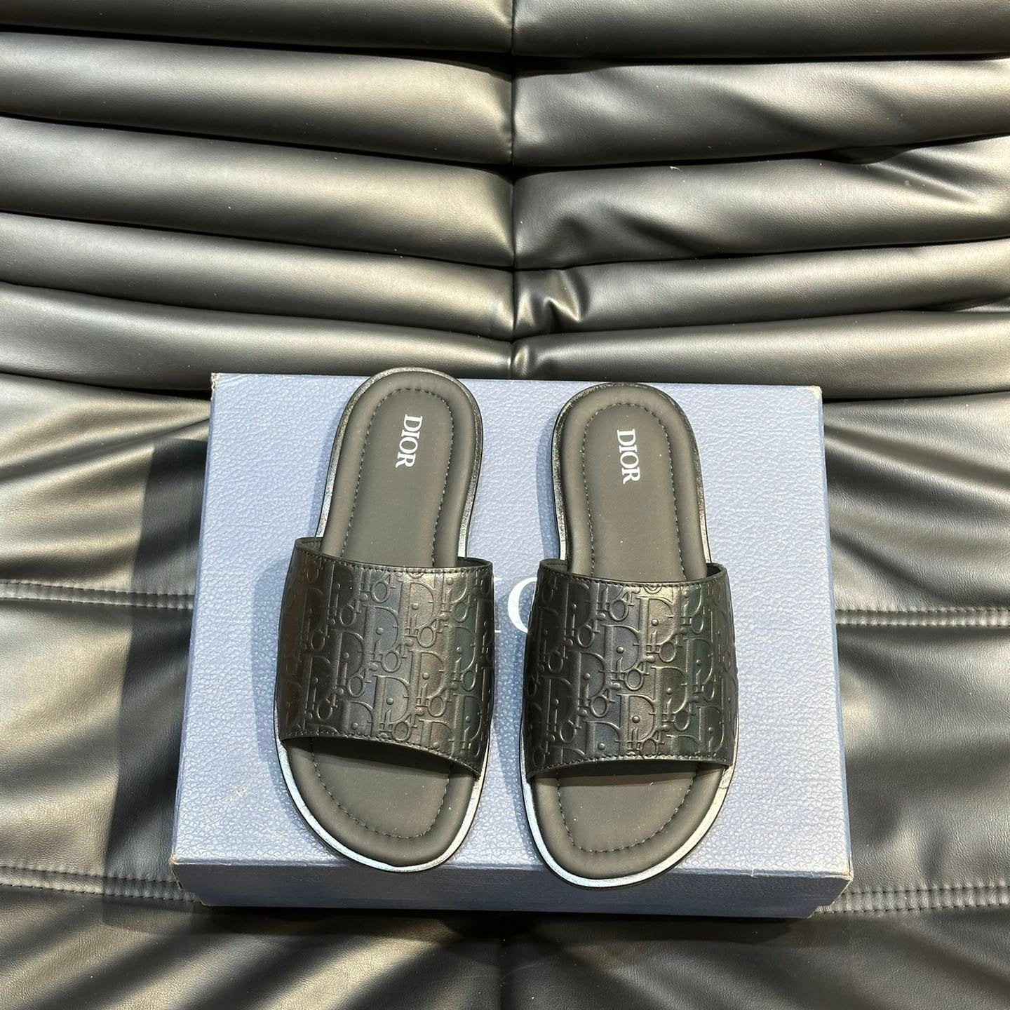 CD SLIDE ALIDAS SLIPPER BLACK CALFSKIN AND SILK