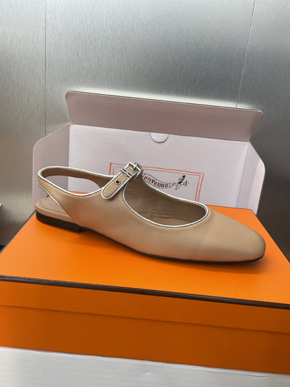 HM 25 Kleo Slingback Beige Calfskin 372949