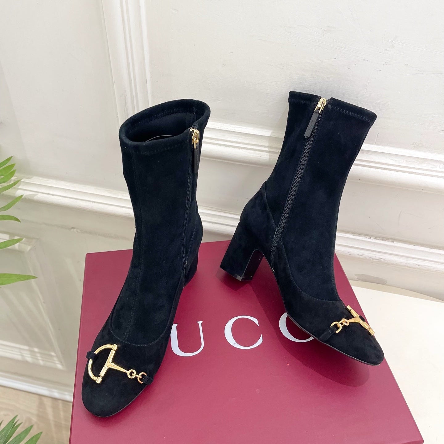 GG ankle boots black suede 536054