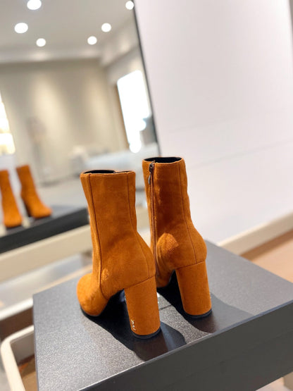SL HONORÃ‰ BOOTIES BRICK SUEDE