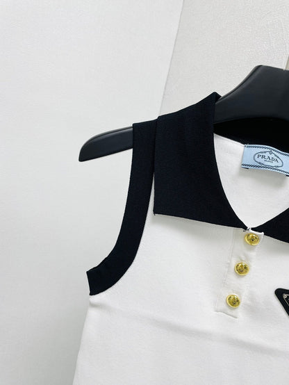 Pra Contrast Colour Lapel Vest