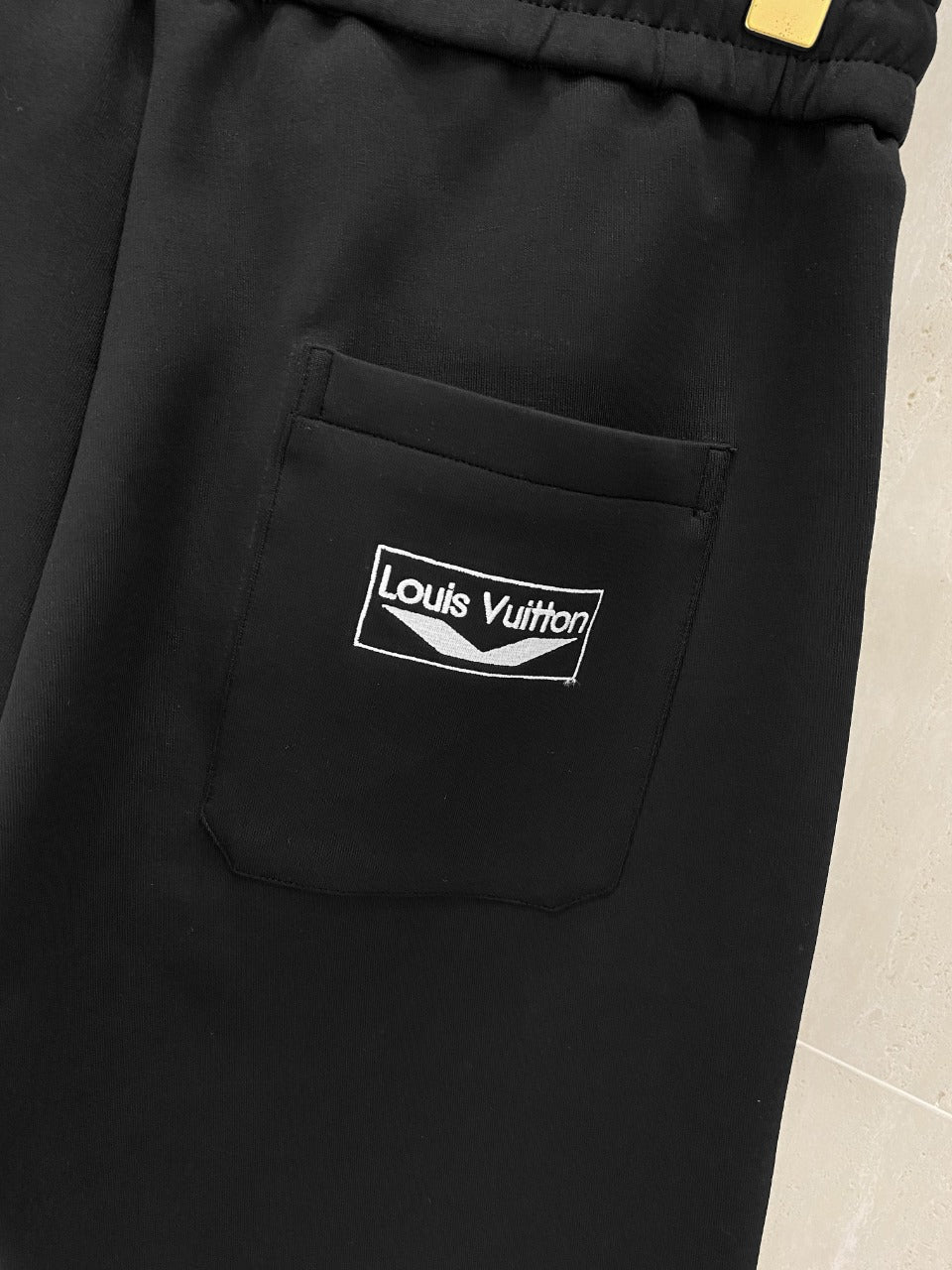 LV CASUAL SHORTS BLACK COTTON STRETCH FABRIC 239613