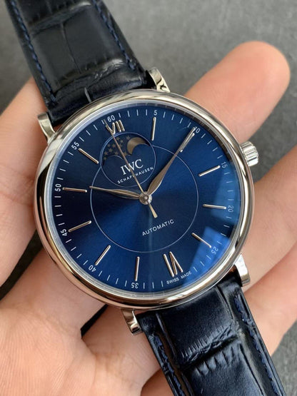 PORTOFINO AUTOMATIC MOONPHASE 40MM BLUE DIAL