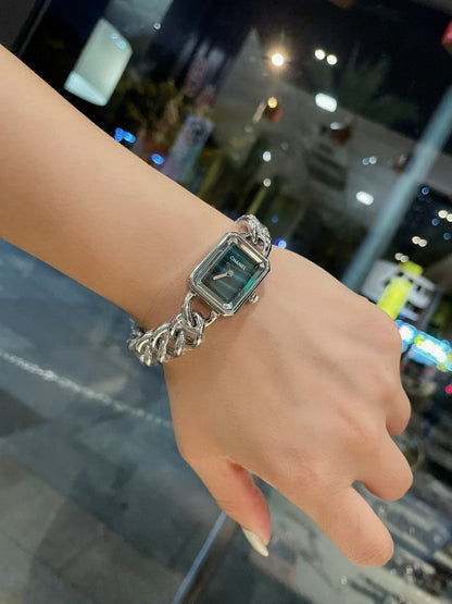 PREMIERE LADY QUARTZ 21 SILVER BLUE DIAL